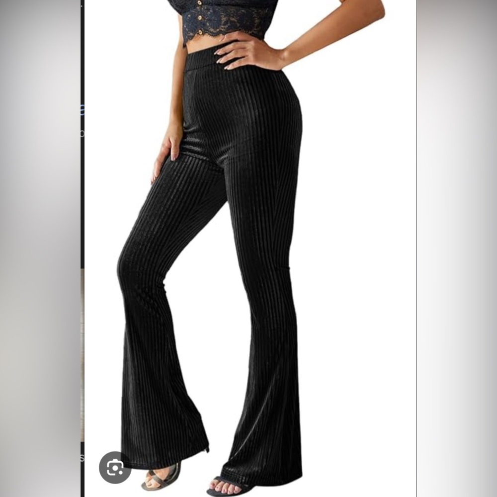 🌟Ribbed Velvet Flares! Brand New without Tags.